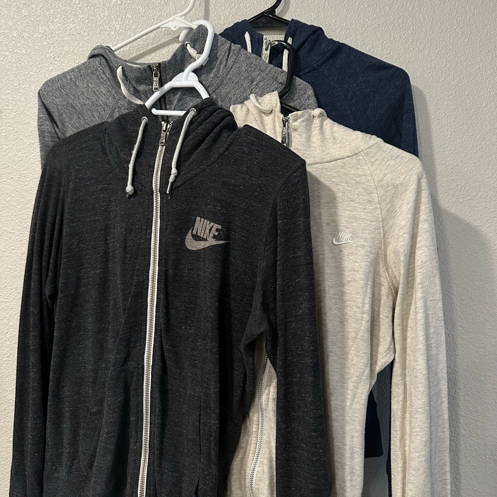 Nike Zip Up Jackets (4)